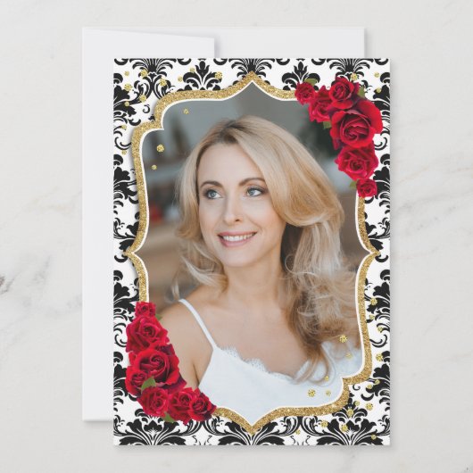 白黒ダマスクレッドローゼス写真50誕生日 招待状 (裏面)