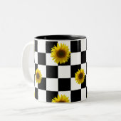 白黒チェック模様及びヒマワリのプリント ツートーンマグカップ (正面左)
