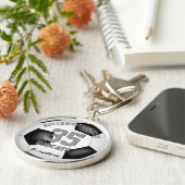 白黒チームの選手の名前の女の子サッカー キーホルダー (側面)