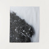 白黒トウヒの森と雪 タペストリー (正面)