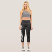 白黒ドッグトリマーはっきりしたタイポグラフィ カプリレギンス (正面)