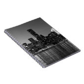 白黒ニューヨークシティスカイスカッサズシルエット ノートブック (右側)