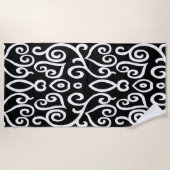 白黒ハートプリント ビーチタオル (正面)