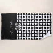 白黒ハーレクイン不機嫌ハッター市松模様に ビーチタオル (正面)