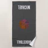 白黒バスケパーソナライズされたット ビーチタオル (正面)