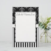 白黒バロストライプのークパーソナライズされた 便箋 (スタンド正面)