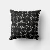 白黒パター点々のあるン千鳥格子の クッション (裏面)