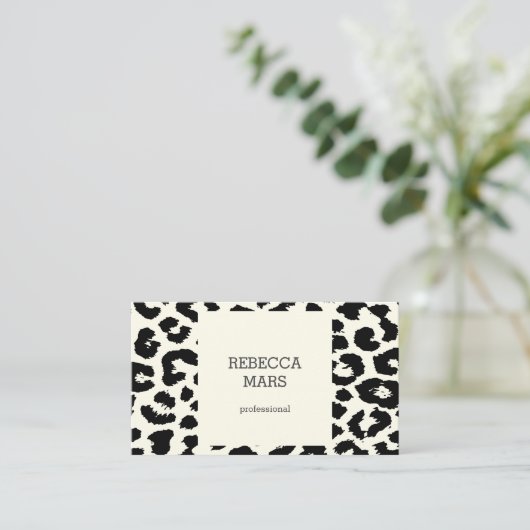 白黒ヒョウ柄 名刺 (スタンド正面)