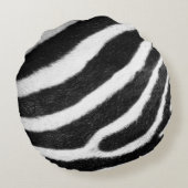 白黒フェイクな毛皮のストライプなシマウマのプリント ラウンドクッション (裏面)