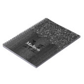 白黒フェイクスパークレス素朴な木モノグラム ノートブック (左側)