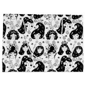 白黒フラワーチャイルドガール抱き枕 ラージペーパーバッグ (裏面)