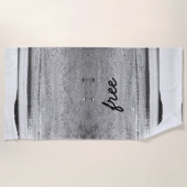 白黒フリーサンドビーチ ビーチタオル (正面)