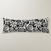 白黒フローラと渦巻き花花の花模様 ボディピロー (正面)