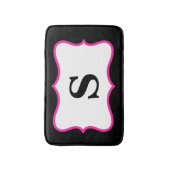 白黒ブライトピンクイニシャルホーム バスマット (正面縦)