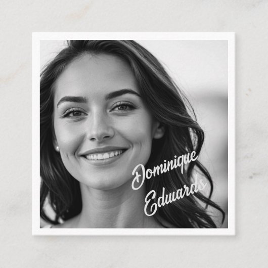 白黒プロフェッショナルフォトソーシャルメディア スクエア名刺 (正面)