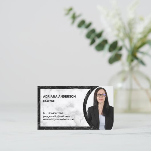 白黒マーブルエステート実在フォト不動産仲介業者 名刺 (スタンド正面)