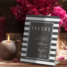 白黒ミニマルストライプリスト結婚式の引き出物 台座サイン