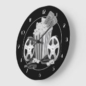 白黒ムービークラシックラウンド ラージ壁時計 (傾斜)
