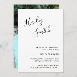 白黒モダンのスクリプト写真の卒業 案内状