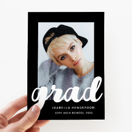 白黒モダンのフォトスクリプトの卒業 案内状