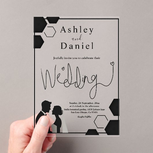 白黒モダンのロマンチックなカップル結婚の アクリル招待状 (インサイチュ (ポータブル))