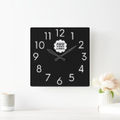 白黒モダンの会社ロゴのプロモーション スクエア壁時計 (ホーム)