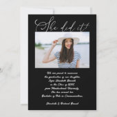 白黒モダンアーチ写真卒業 案内状 (裏面)