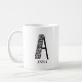 白黒モダンイニシャルAと名前 コーヒーマグカップ (左)