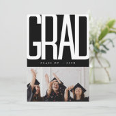 白黒モダンコラージュ卒業はっきりした 招待状 (スタンド正面)