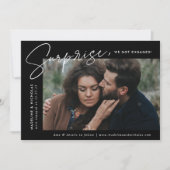 白黒モダンサプライズ写真婚約 案内状 (正面)