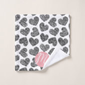 白黒モダンドードルハートモノグラムの バスタオルセット (ウォッシュタオル)