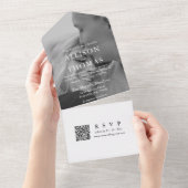 白黒モダンQRコードモノグラム結婚ズ オールインワン招待状 (貼ってはがせる)