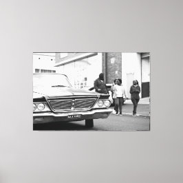 白黒モノクロオールドカーピープルシティ キャンバスプリント