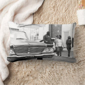 白黒モノクロオールドカーピープルシティ ランバークッション (ブランケット)