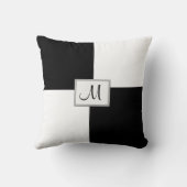 白黒モノグラムの装飾用クッション クッション (裏面)
