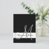 白黒モノグラム名ウェディングレセプション エンクロージャーカード (スタンド正面)