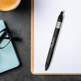 白黒モノグラム名事業ロゴ 黒ボールペン