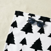 白黒モミのクリスマスツリーのパターンと名前 ビーチタオル (インサイチュ)