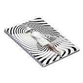 白黒ユニークの女性芸術イラストレーション ノートブック (右側)