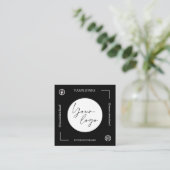 白黒ユニークQRコードソーシャルメディア スクエア名刺 (スタンド正面)