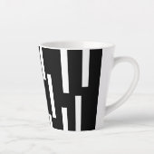 白黒ラインミニマルモダンリスト4クララ カフェラテマグ (右)