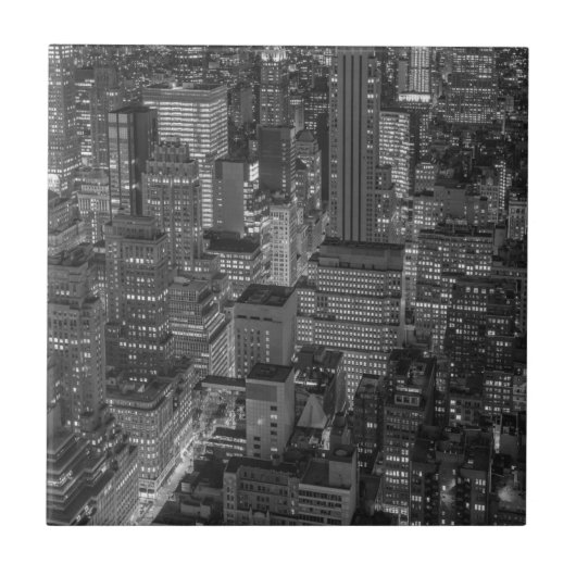 白黒レッドニューヨークシティスカイライン タイル (正面)