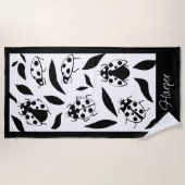 白黒レディバグパーソナライズされたビーチタオル ビーチタオル (正面)