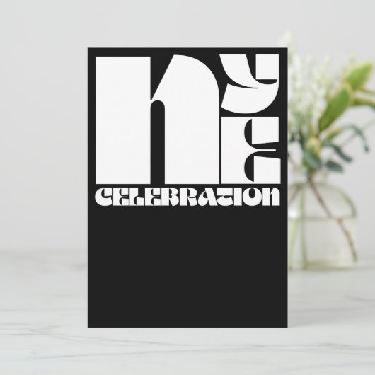 白黒レトロタイポグラフィ新年のイブパーティー 招待状 (スタンド正面)