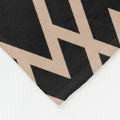 白黒レトロ幾何学的パターン フリースブランケット (角)