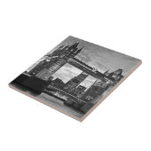 白黒ロンドンタワーブリッジUK旅行 タイル (側面)