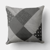 白黒ヴィンテージのパッチワークの生地のデザイン クッション (裏面)