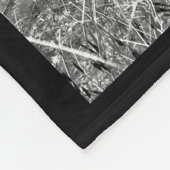 白黒ヴィンテージの蒸気の列車エンジン フリースブランケット (角)