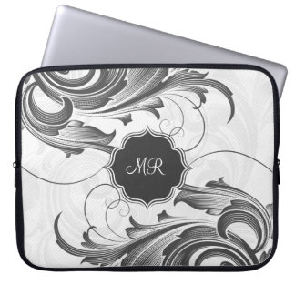 白黒ヴィンテージフローラ渦巻 – モノグラム ラップトップスリーブ