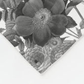 白黒ヴィンテージフローラ フリースブランケット (角)